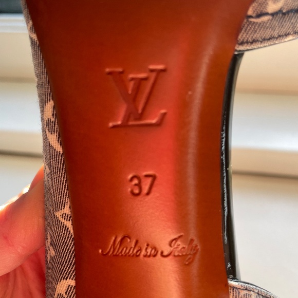 Louis Vuitton Size 37 Heels - Picture 10 of 13